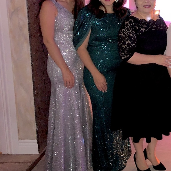 Perfect silver party or wedding dress! 🩶 - Picture 1 of 3